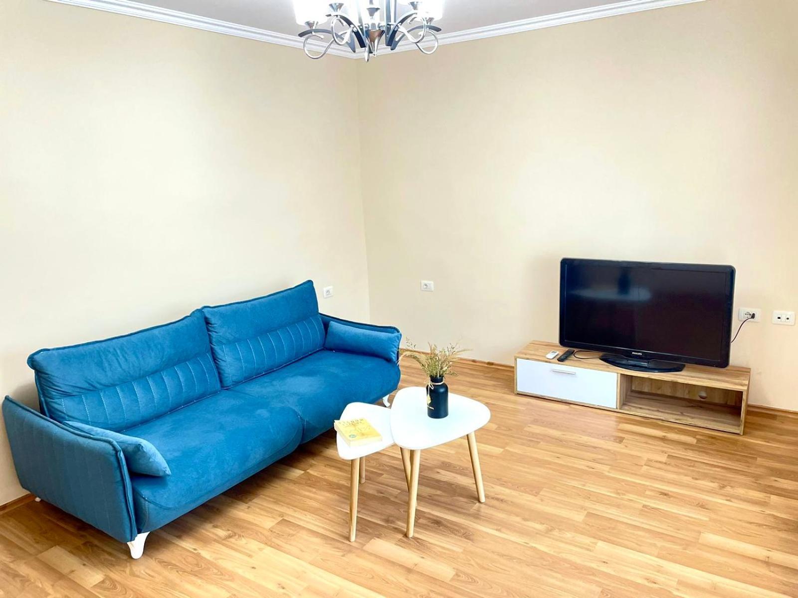 Skanderbeg Square Apartment 02 ติรานา ภายนอก รูปภาพ